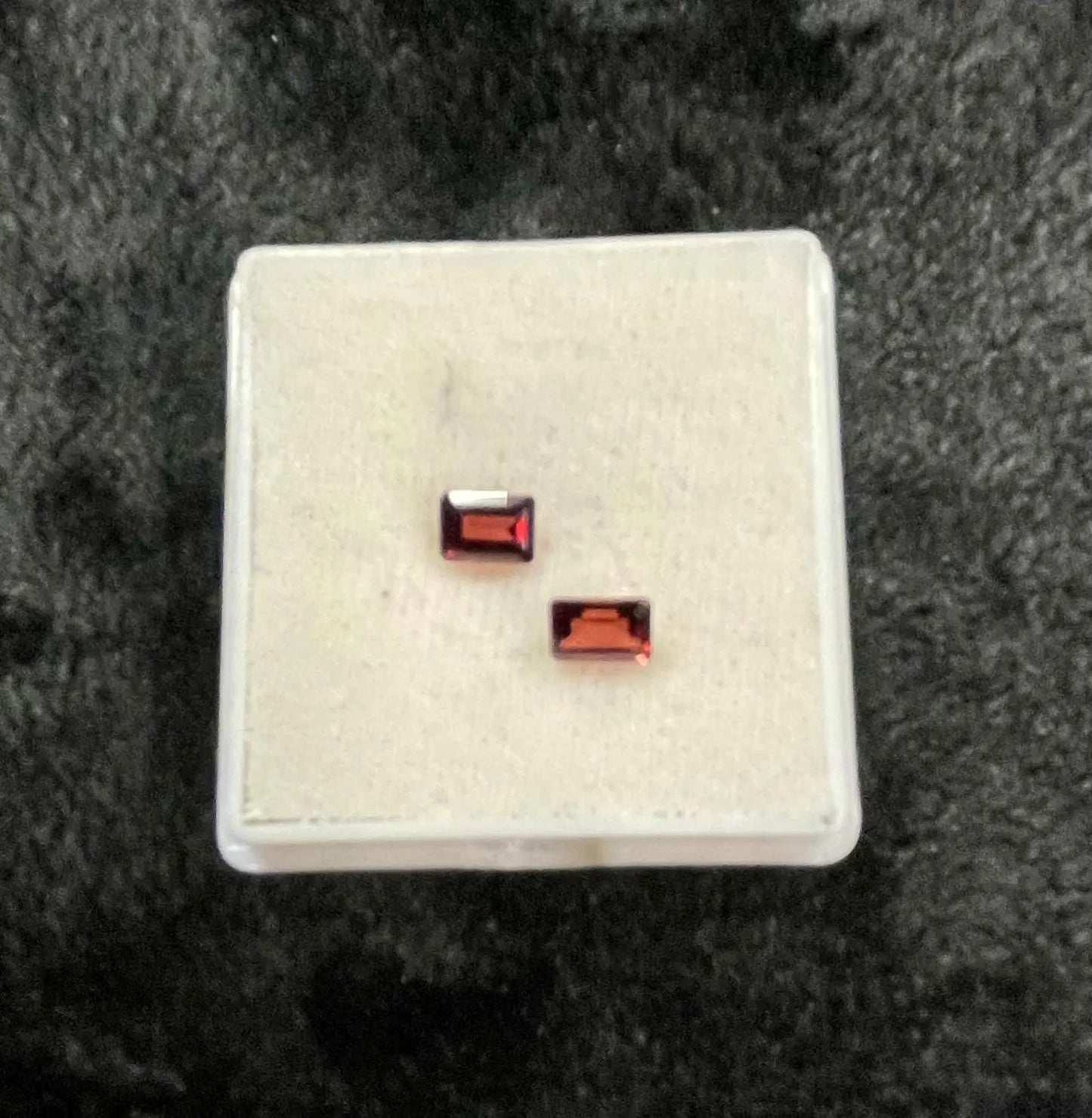 AAA+ Certified Natural 2 Pieces, Brazilian GRANET Emerald Shaped Gemstone, Weight: 1.67 ct, Size 6x7 ABC Jewelries