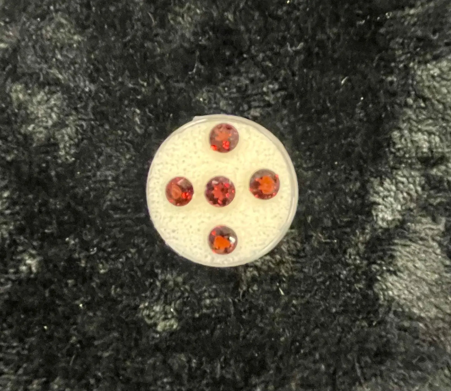 AAA+ Certified Natural Brazilian 5 Pieces Red Garnet Round Shaped Gemstone, Weight: 4.95 ct, Size 6 ABC Jewelries