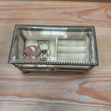 Gilded Porcelain Trinket Dish 3" Diameter ABC Rugs Kilims