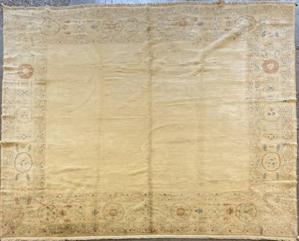 Pakistani Traditional Style Hand-Knotted Natural Wool And Cotton Rug 7'5'' X 10'3" Panr01750