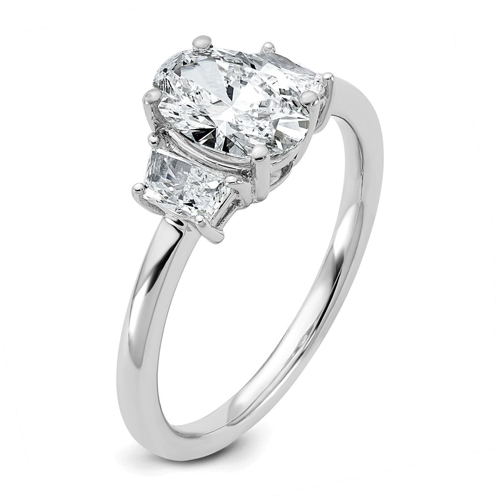 14kw 1 3/8ct Cert Lab Grown Dia VS+ F+ Oval/Trapezoid Comp 3 Stone Eng Ring