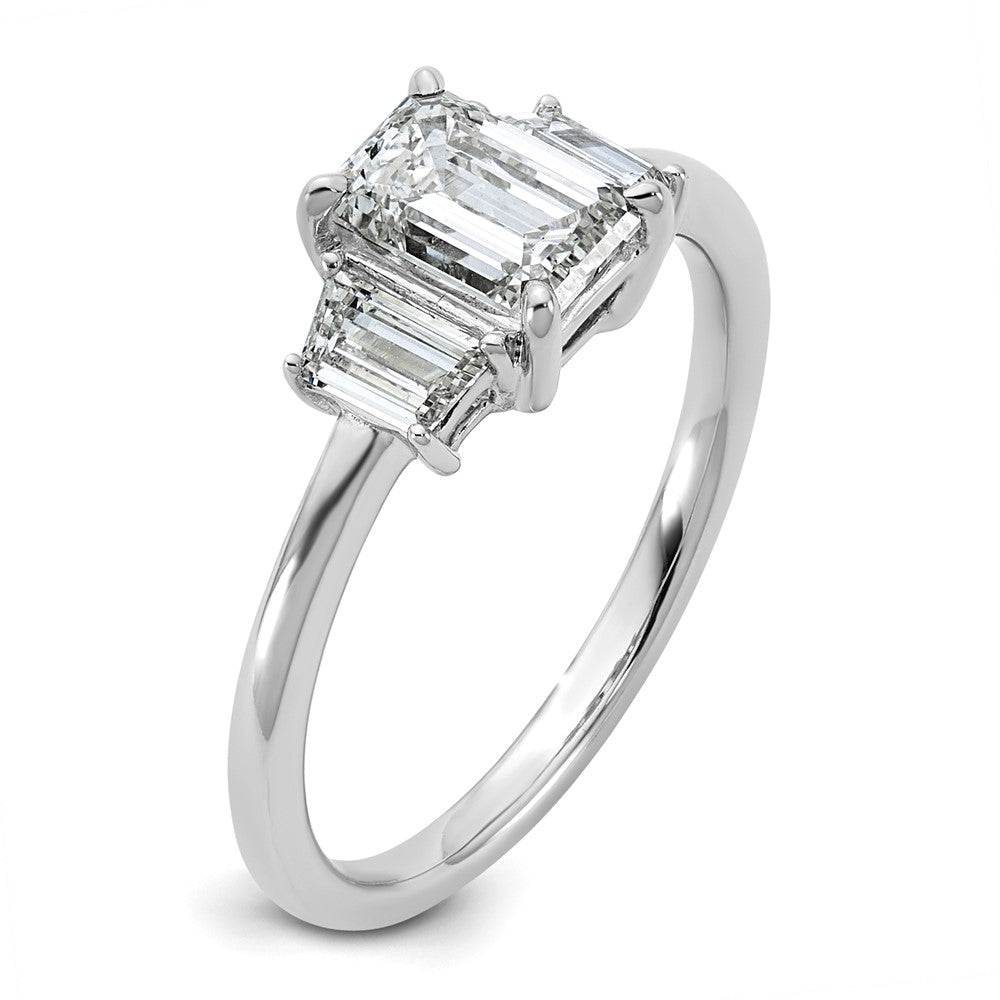 14kw 3/8ct Lab Grown Dia VS+ F+ Semi Mount Emerald Center Ring
