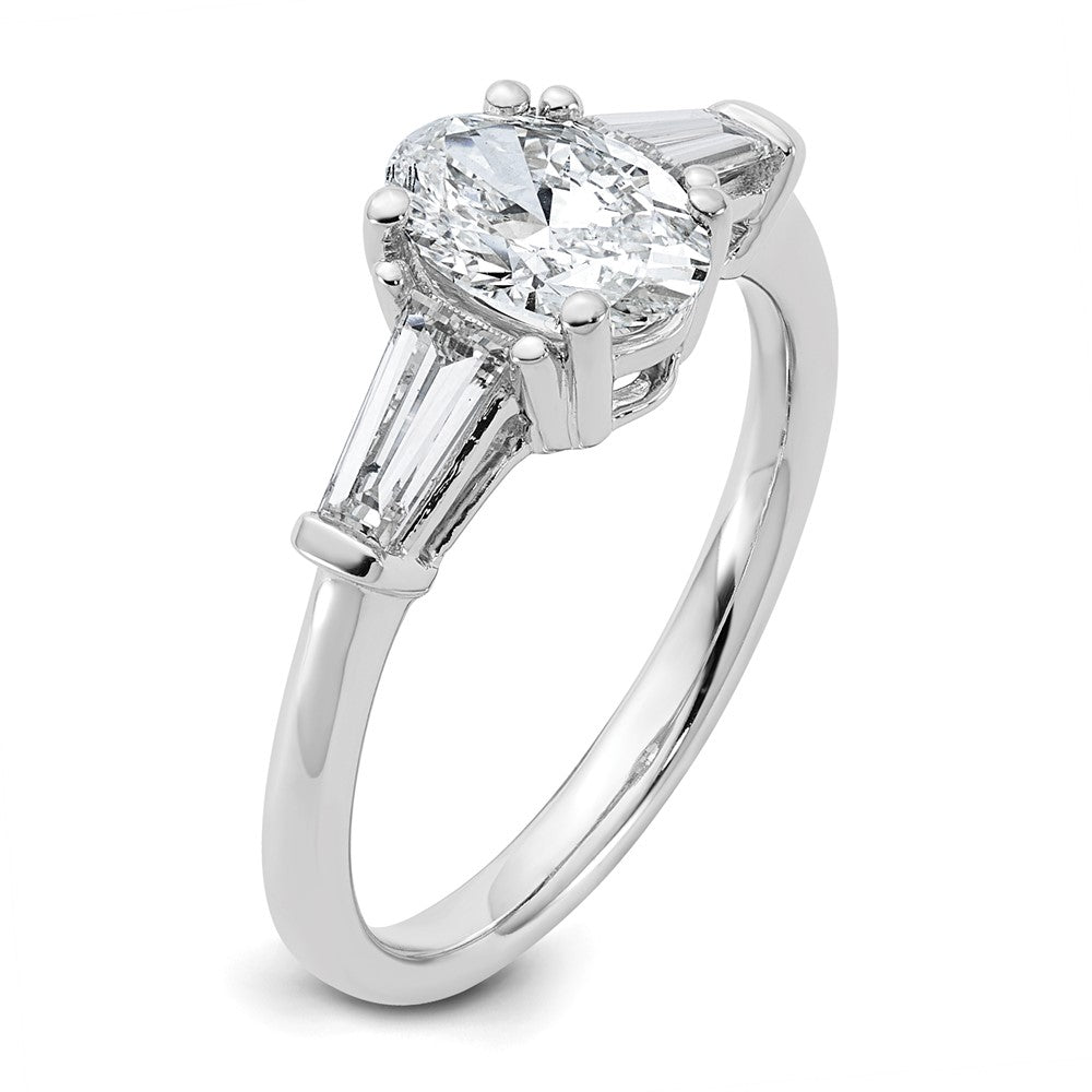14kw 1 1/2ct Cert Lab Grown Dia VS+ F+ Oval/Baguette Comp 3 Stone Eng Ring