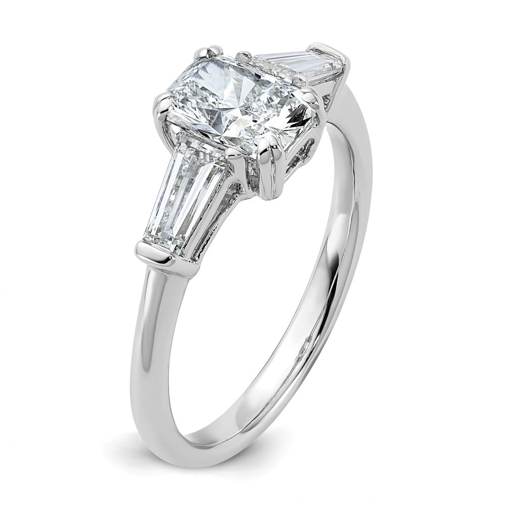 14kw 1 1/2ct Cert Lab Grown Dia VS+ F+ Radiant w/ Baguette Comp Eng Ring