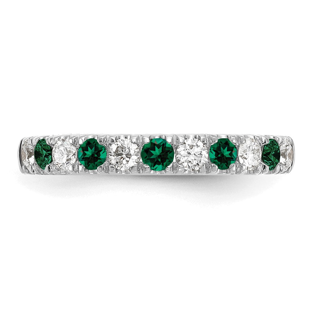 14kw 1/2 ct Lab Grown Dia VS/SI+ G+ & Cr Emerald Complete Band