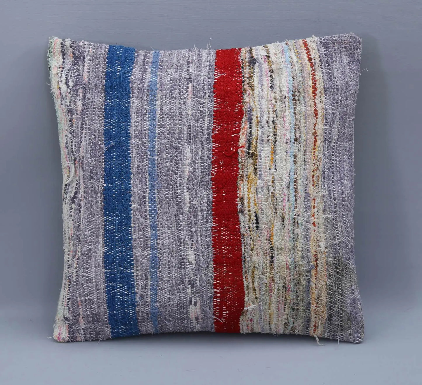 RC 27300 1 PURPLE PILLOWS