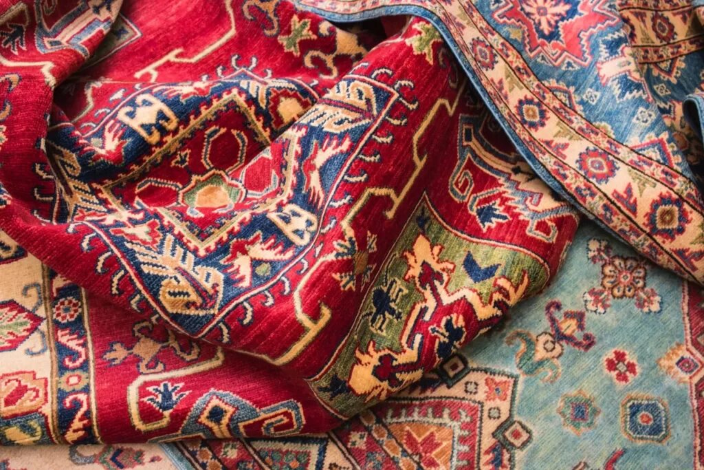 The Timeless Popularity of Persian Rugs