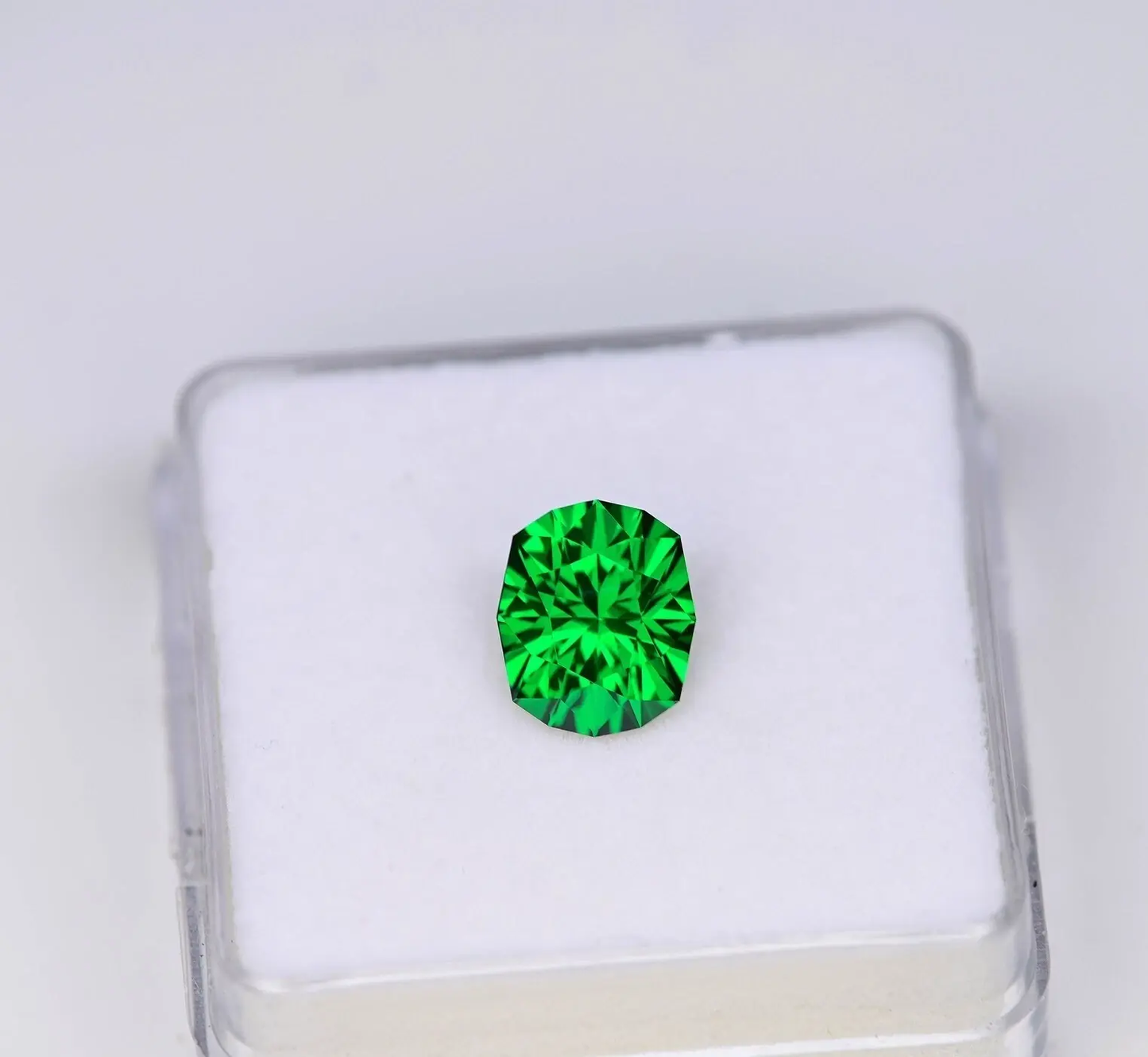 10 Ct Natural Colombian Green Emerald Fancy Cut GIE Certified Loose Gemstone ABC Jewelery