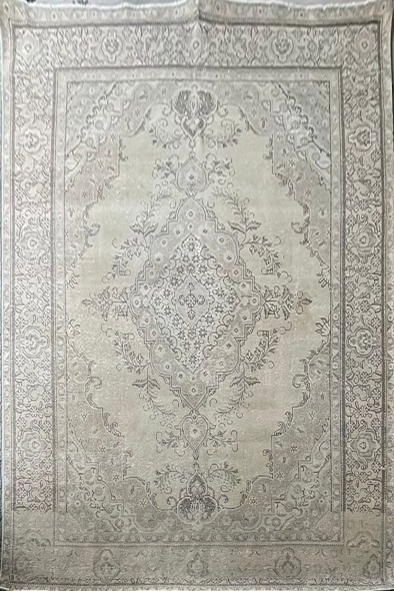 Hand Knotted Pakistani Rug 10'10" x 8'0"