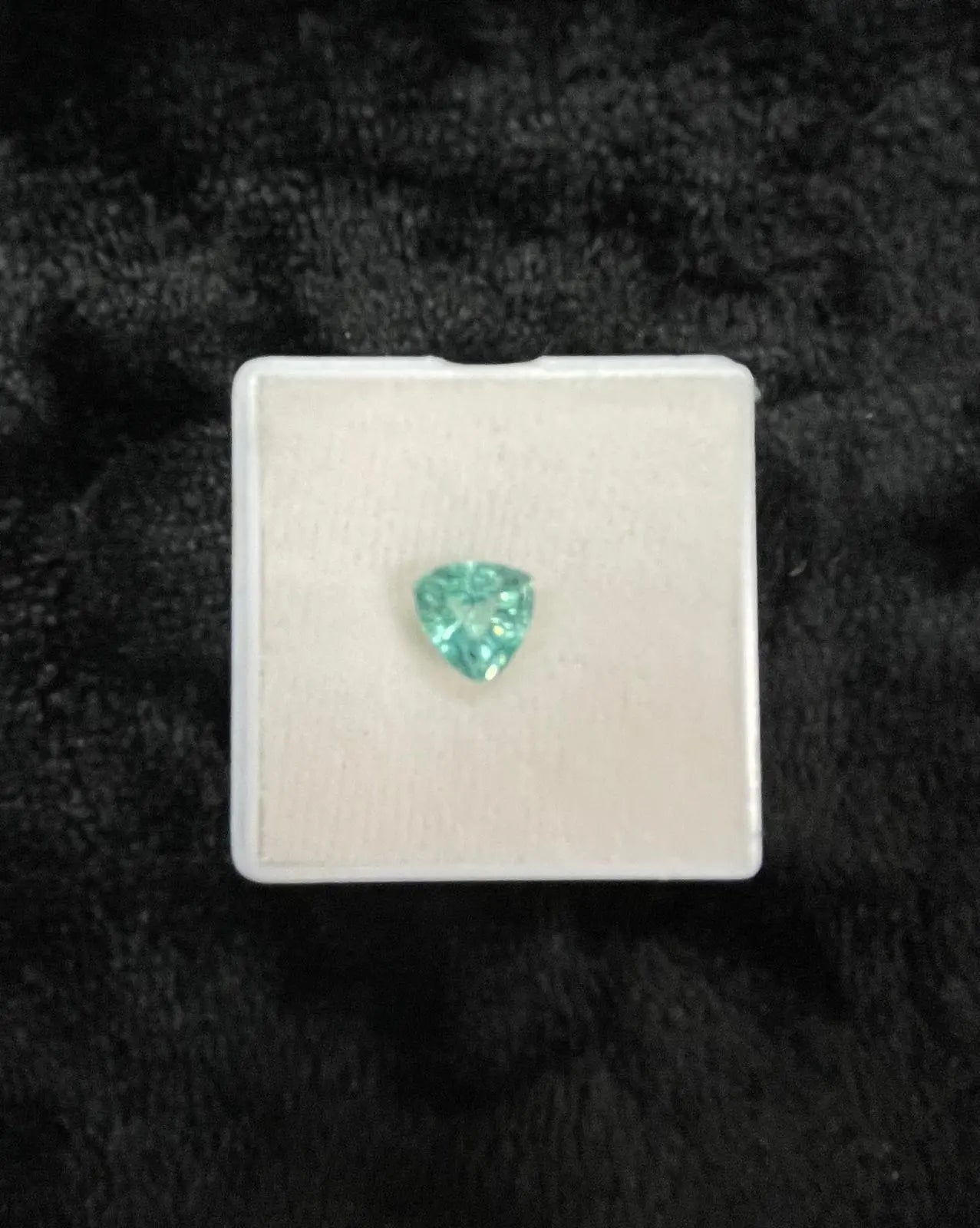 AAA+ Certified Natural 1 Piece Blue Green Tourmaline Trillion Shaped Gemstone, Weight: 3.5 ct, Size 7x5 ABC Jewelries