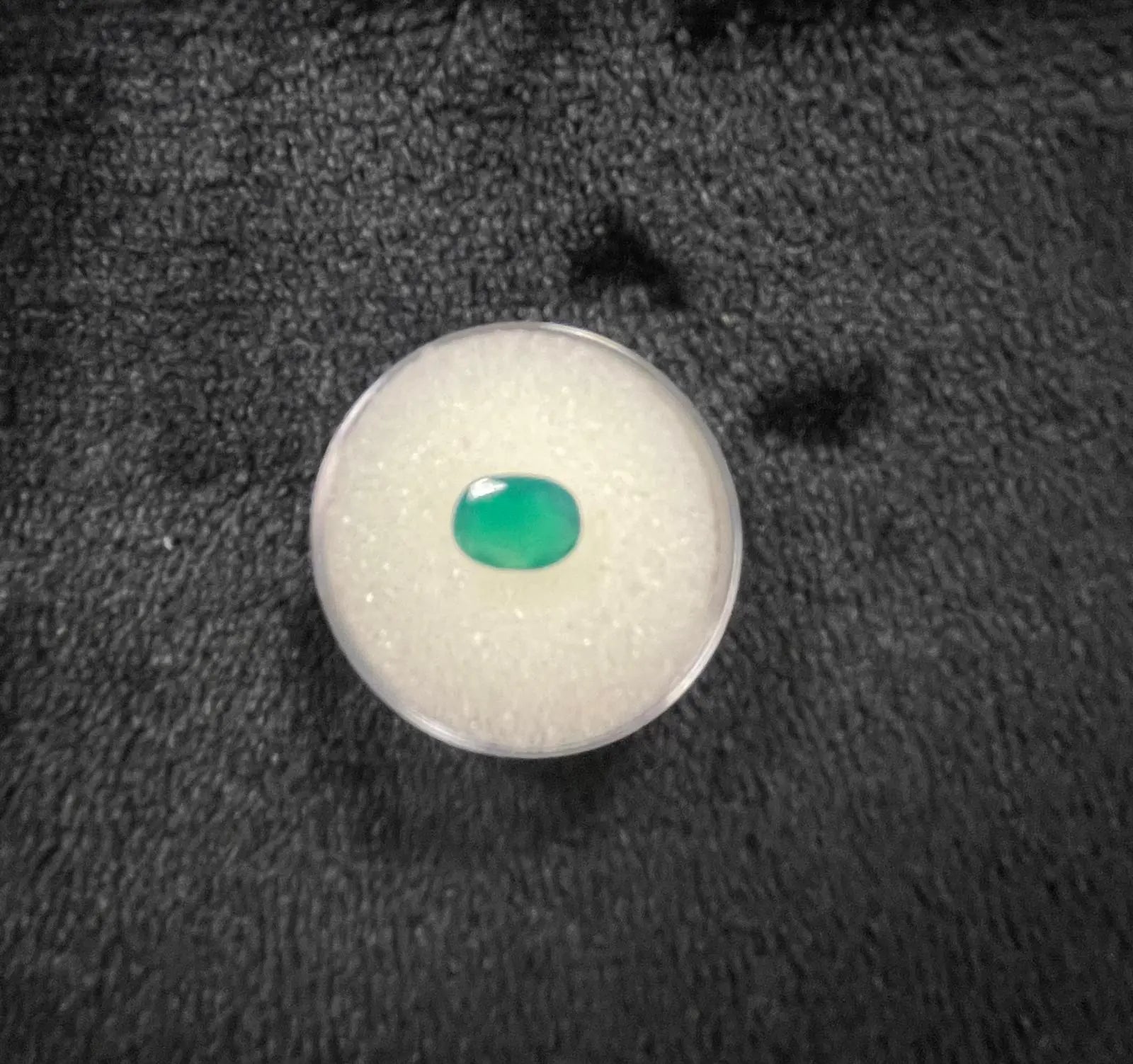 AAA+ Certified Natural 1 Piece Brazilian Emerald Oval Shaped Gemstone, Weight: 1.37 ct, Size 4x6 ABC Jewelries