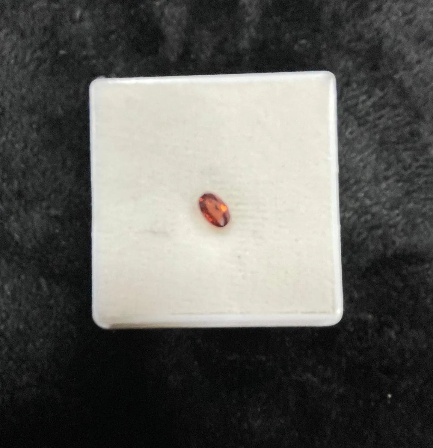 AAA+ Certified Natural 1 Piece Brazilian GRANET Oval Shaped Gemstone, Weight: 0.6 ct, Size 6x4 ABC Jewelries