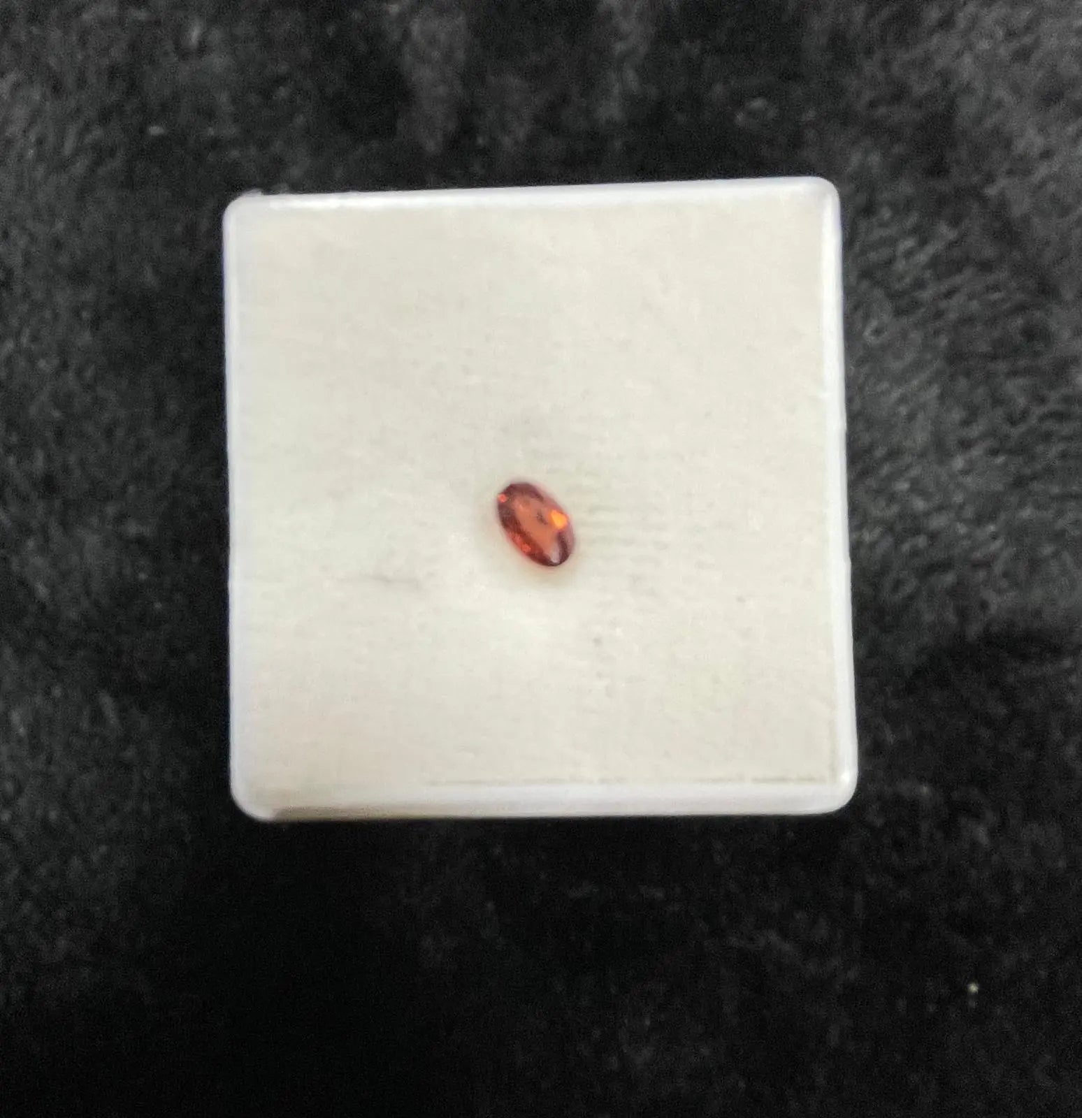 AAA+ Certified Natural 1 Piece Brazilian GRANET Oval Shaped Gemstone, Weight: 0.6 ct, Size 6x4 ABC Jewelries