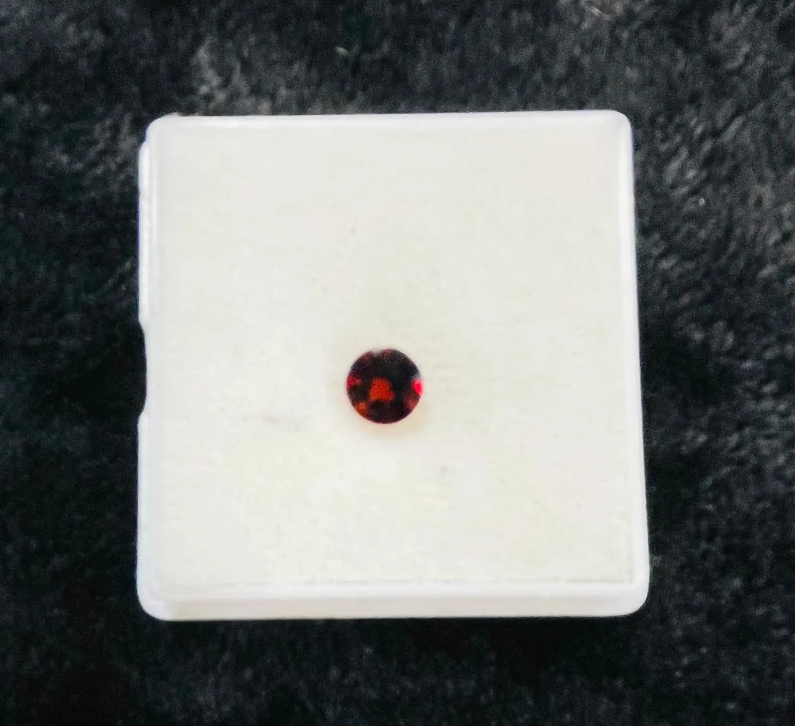 AAA+ Certified Natural 1 Piece Brazilian GRANET Round Shaped Gemstone, Weight: 0.9 ct, Size 6 ABC Jewelries