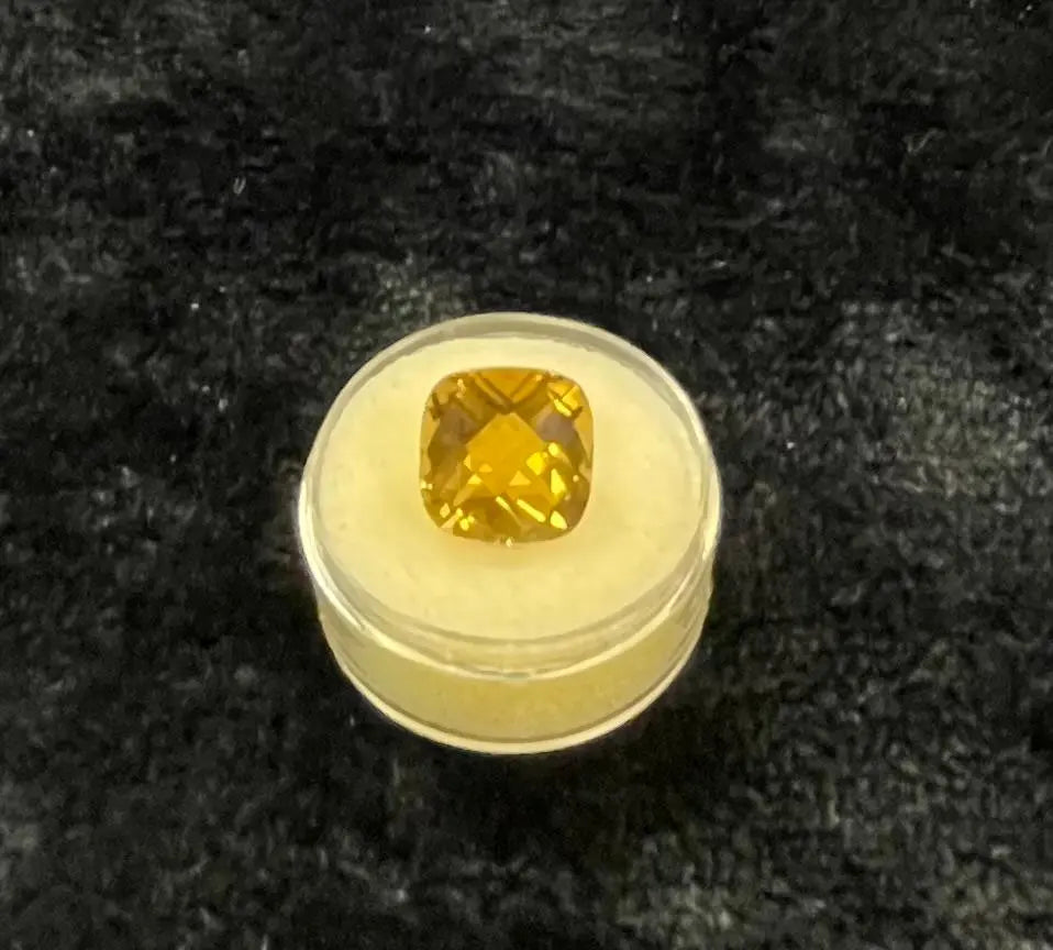 AAA+ Certified Natural 1 Piece Imperial Golden Topaz Square Cushion Shaped Gemstone, Weight: 7.5 ct, Size 40x40 ABC Jewelries