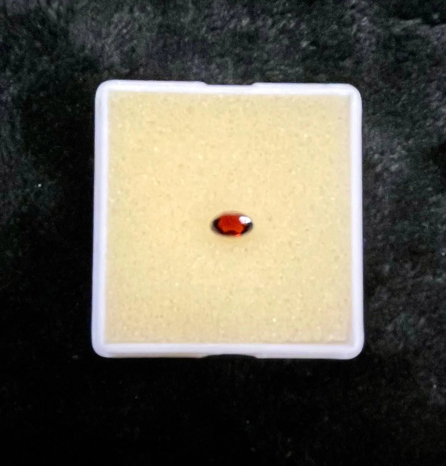 AAA+ Certified Natural 1 Piece, Brazilian GRANET Oval Shaped Gemstone, Weight: 0.66 ct, Size 6x4 ABC Jewelries