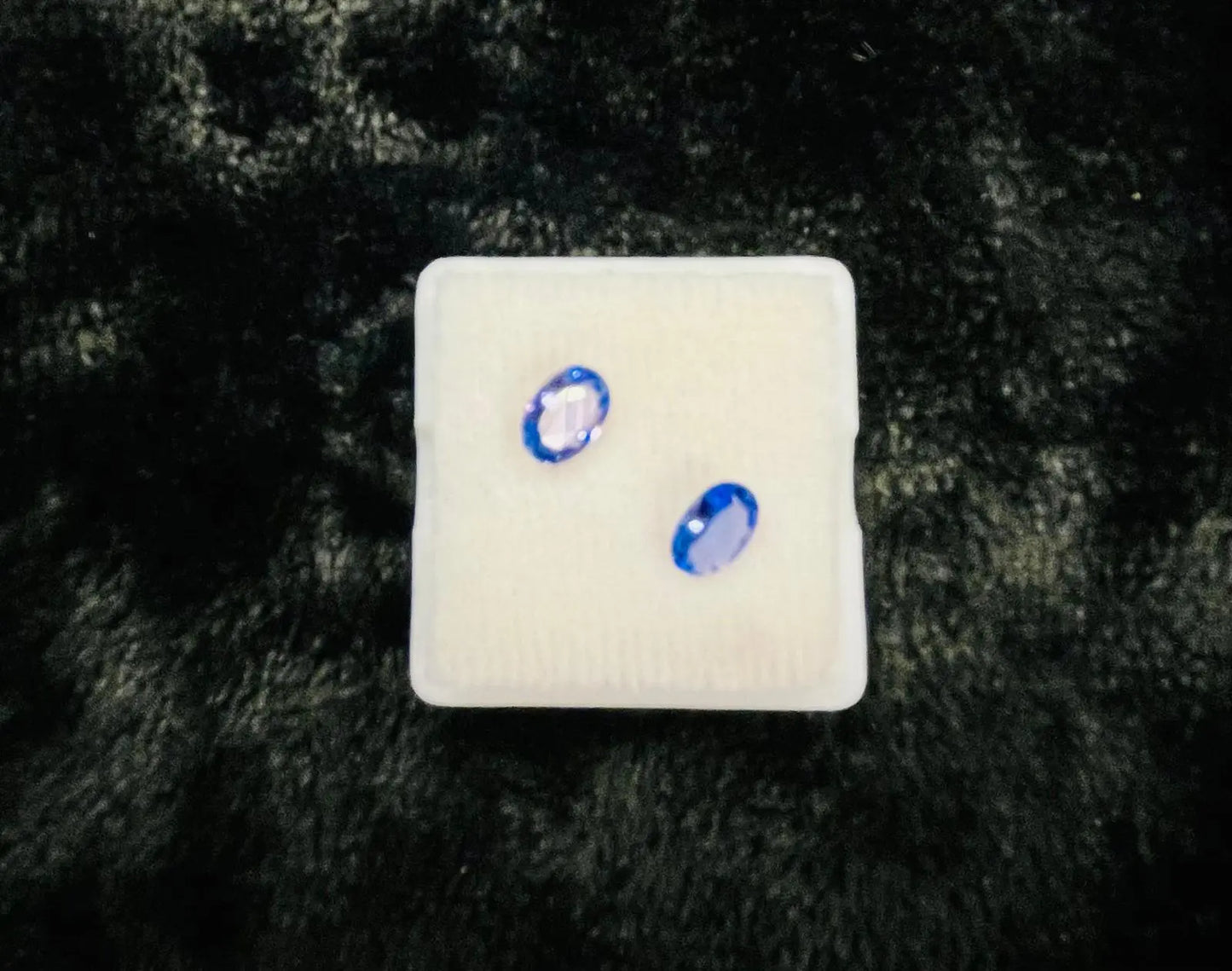 AAA+ Certified Natural 2 Pieces Blue Kyanite Oval Shaped Gemstone, Weight: 1.12 ct, Size 6x4 ABC Jewelries