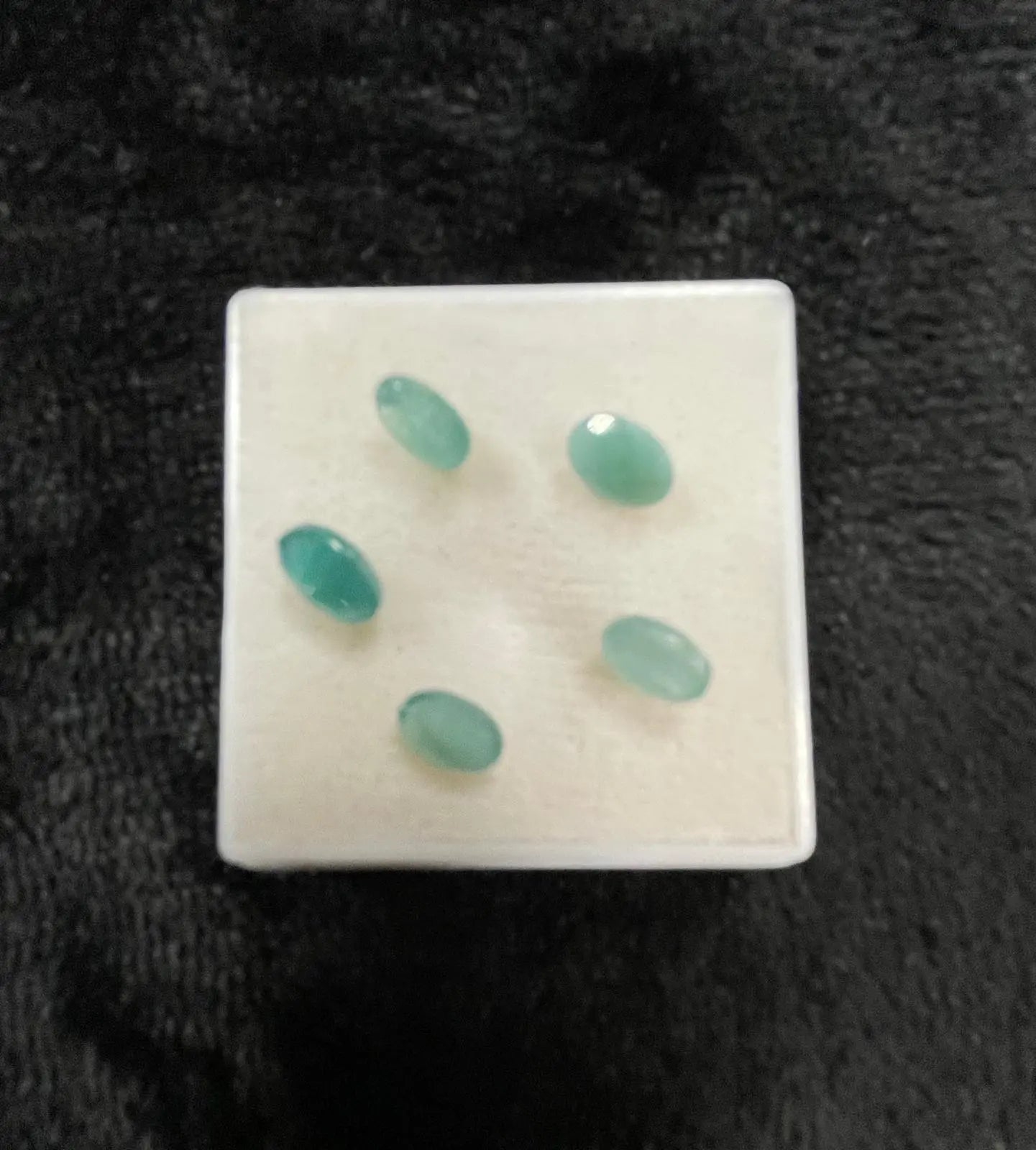 AAA+ Certified Natural 5 Pieces Blue-Green of Aquamarine Oval Shaped Gemstone, Weight: 4.5 ct, Size 3x5 ABC Jewelries