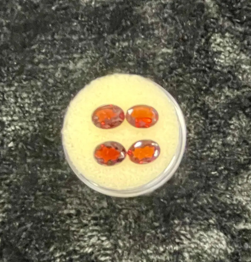 AAA+ Certified Natural Brazilian 4 Pieces Red Garnet Oval Shaped Gemstone, Weight: 5.27 ct, Size 10x6 ABC Jewelries