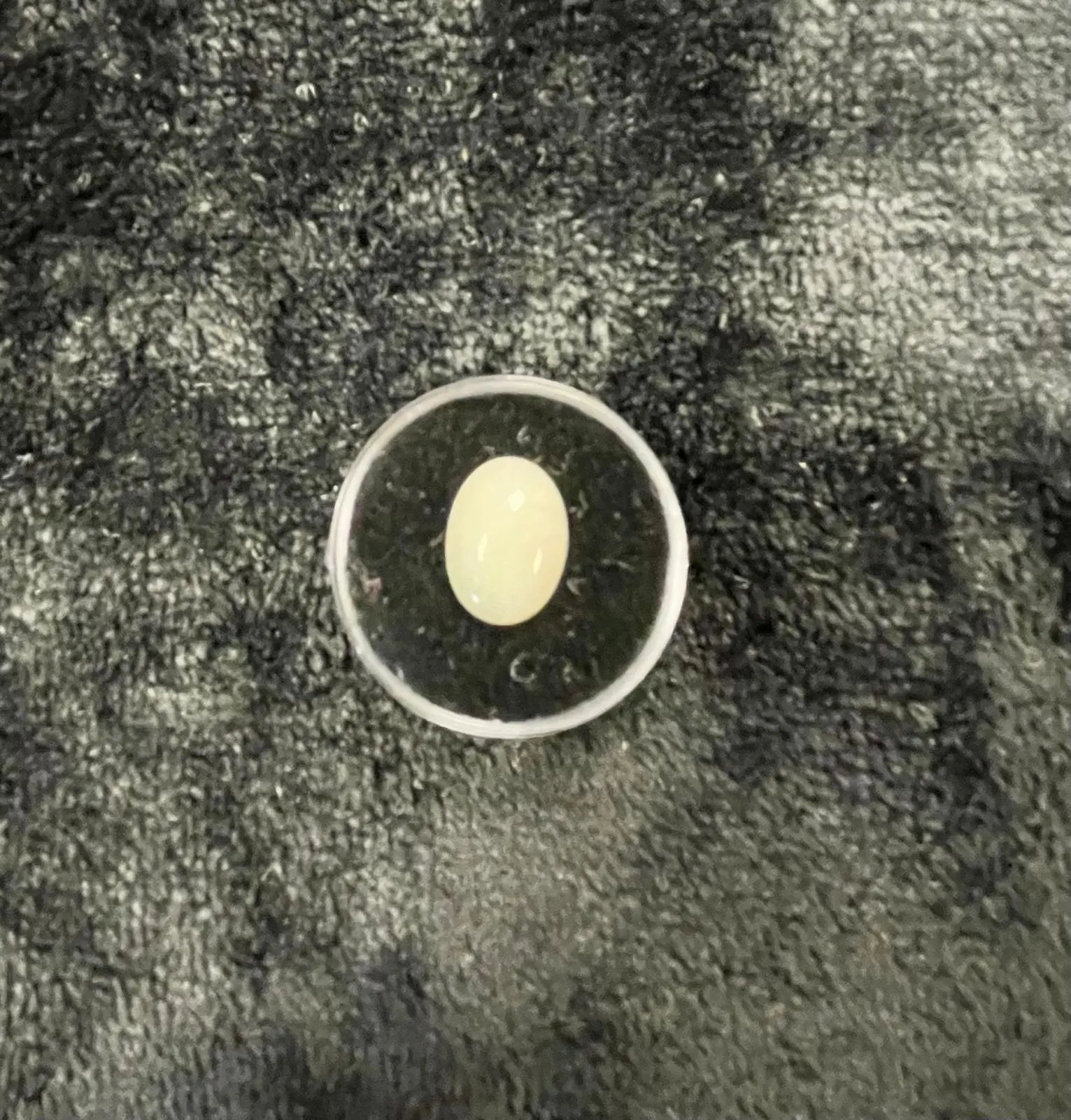 AAA+ Certified Natural Ethiopian 1 Piece Oval Shaped Golden Opal Gemstone, Weight: 3.2 ct, Size 11x15 ABC Jewelries