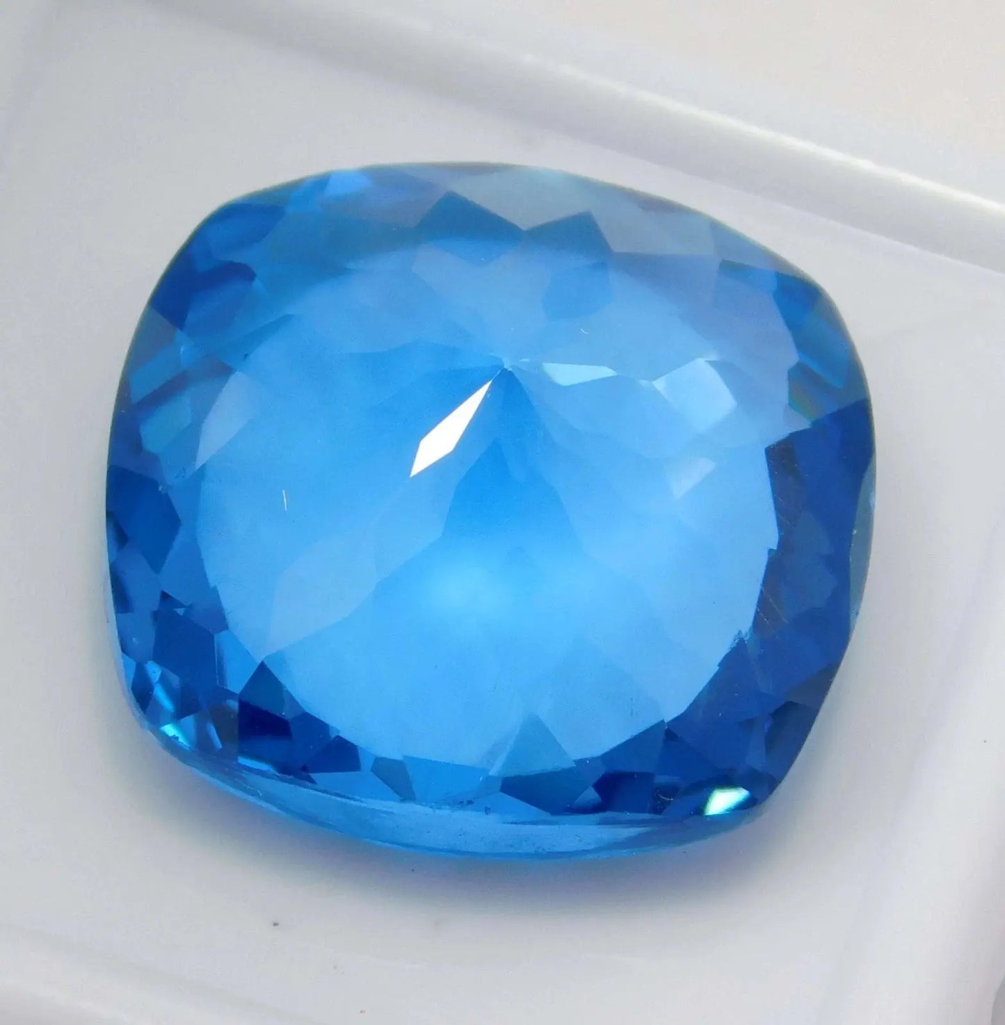 AAA+ Certified Quality Natural 18.90 Ct Flawless Ceylon Blue Spinel Cushion Cut CERTIFIED Gemstone ABC Jewelery