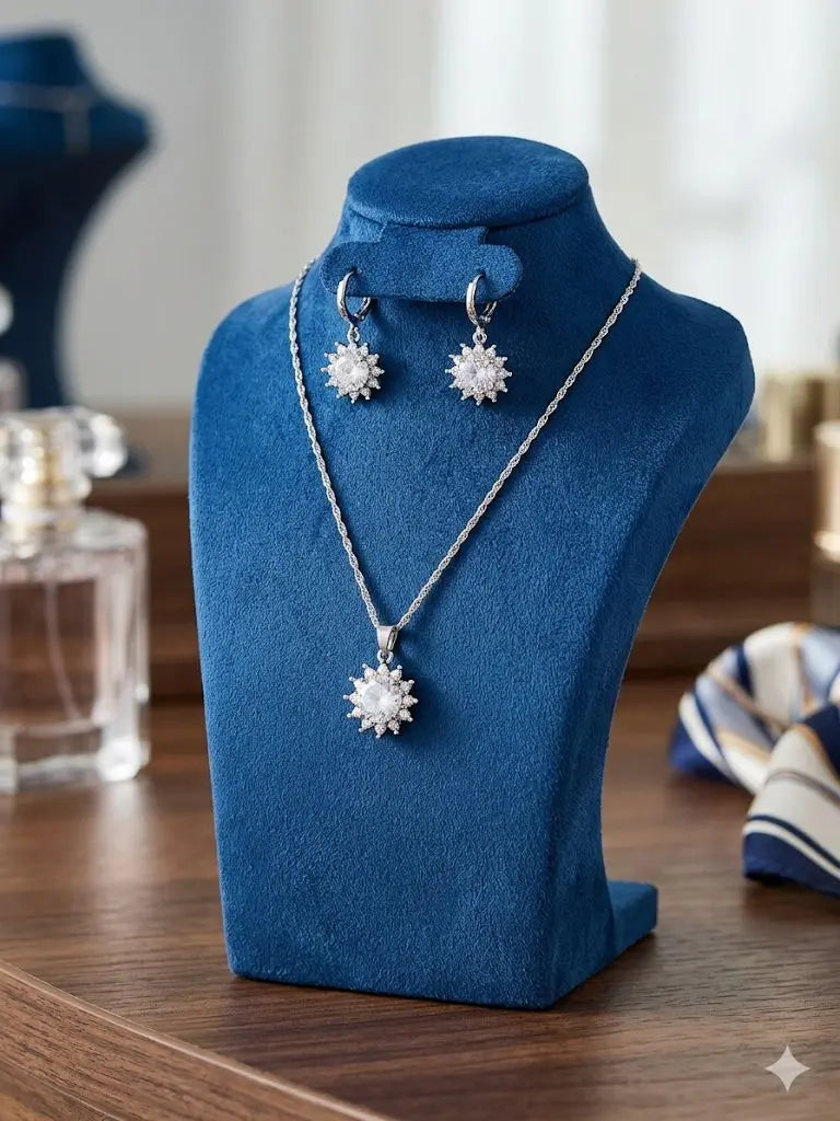 AAA+ Certified Quality, Silver-925, Weight 8.8gm., Round Cubic Zirconia Gemstone, Chain Length 22cm., CJABC-s27401