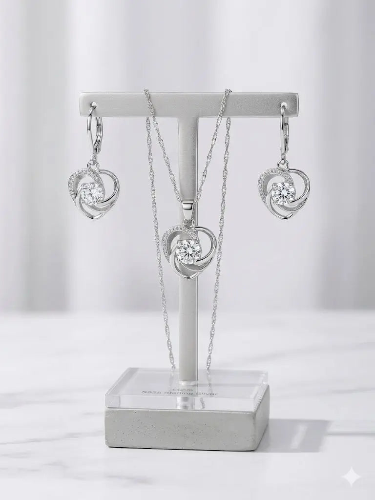 AAA+ Certified, Quality Silver - 925, Weight 7.8gm., Gem AAA Cubic Zirconia, ABC-S38301