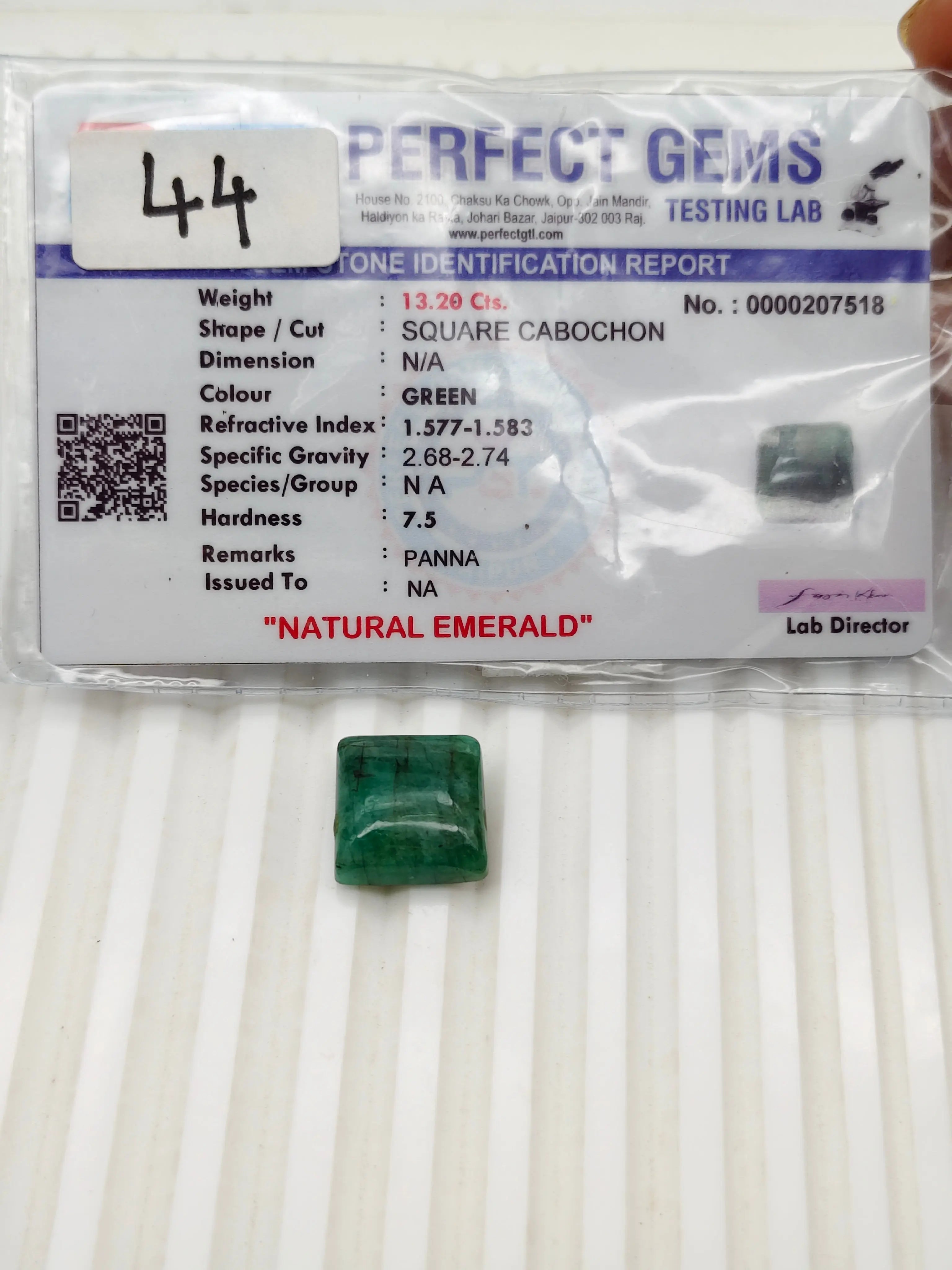 AA+ QUALITY SQUARE CABOCHON NATURAL EMERALD, GREEN COLORED, INDIAN GEMSTONE, WEIGHT 13.2 CTS ABC Jewelries