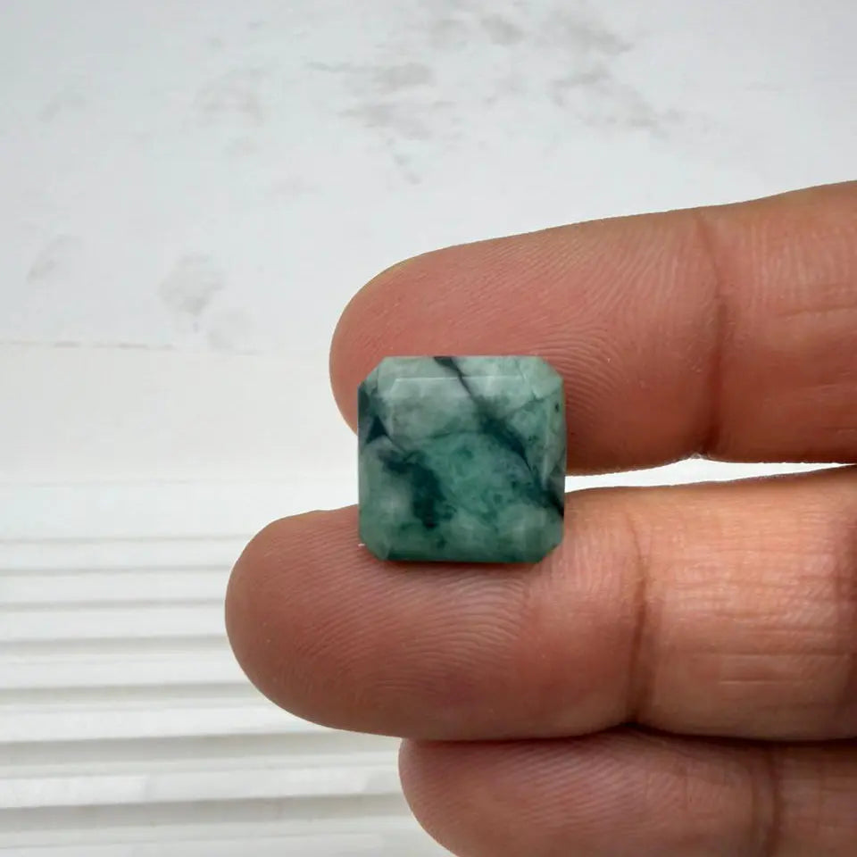 AA+ Quality SQUARE MIXED NATURAL EMERALD, GREEN COLORED, INDIAN GEMSTONE, WEIGHT 10.5 CTS