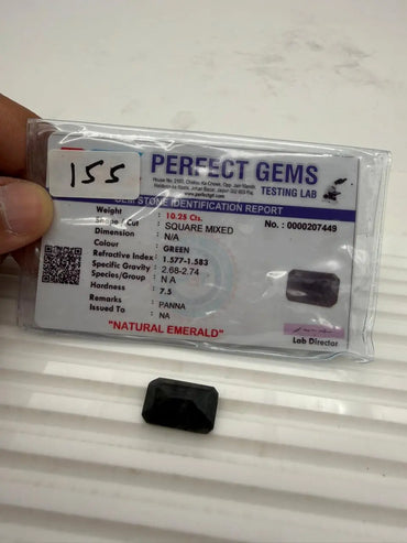 AA+ QUALITY SQUARE MIXED NATURAL EMERALD, GREEN COLORED, INDIAN GEMSTONE, WEIGHT 7.5 CTS ABC Jewelries