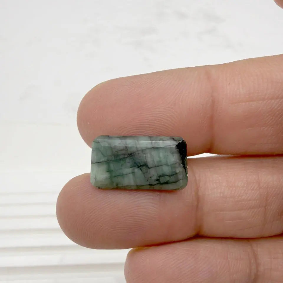 AA+ Quality SQUARE MIXED NATURAL EMERALD, GREEN COLORED, INDIAN GEMSTONE, WEIGHT 9.6 CTS