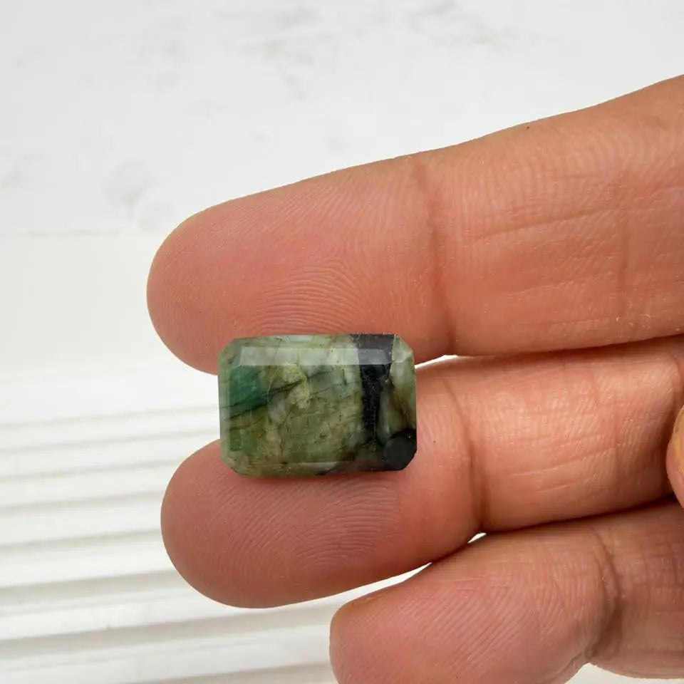 AA+ Quality SQUARE MIXED NATURAL EMERALD, RED COLORED, INDIAN GEMSTONE, WEIGHT 12 CTS