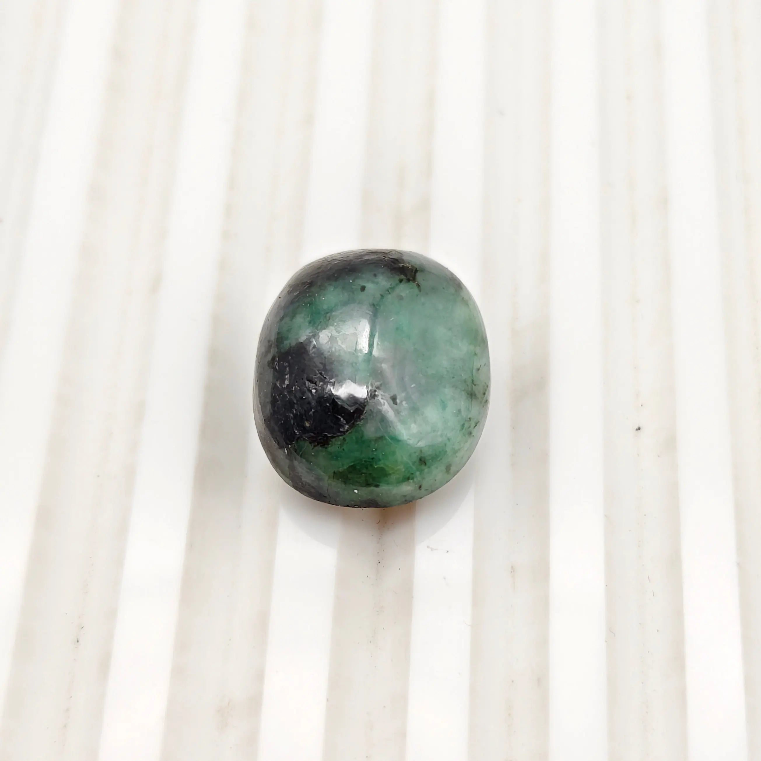 A+ Quality OVAL CABOCHON NATURAL EMERALD, GREEN COLORED, INDIAN GEMSTONE, WEIGHT 16.9 CTS