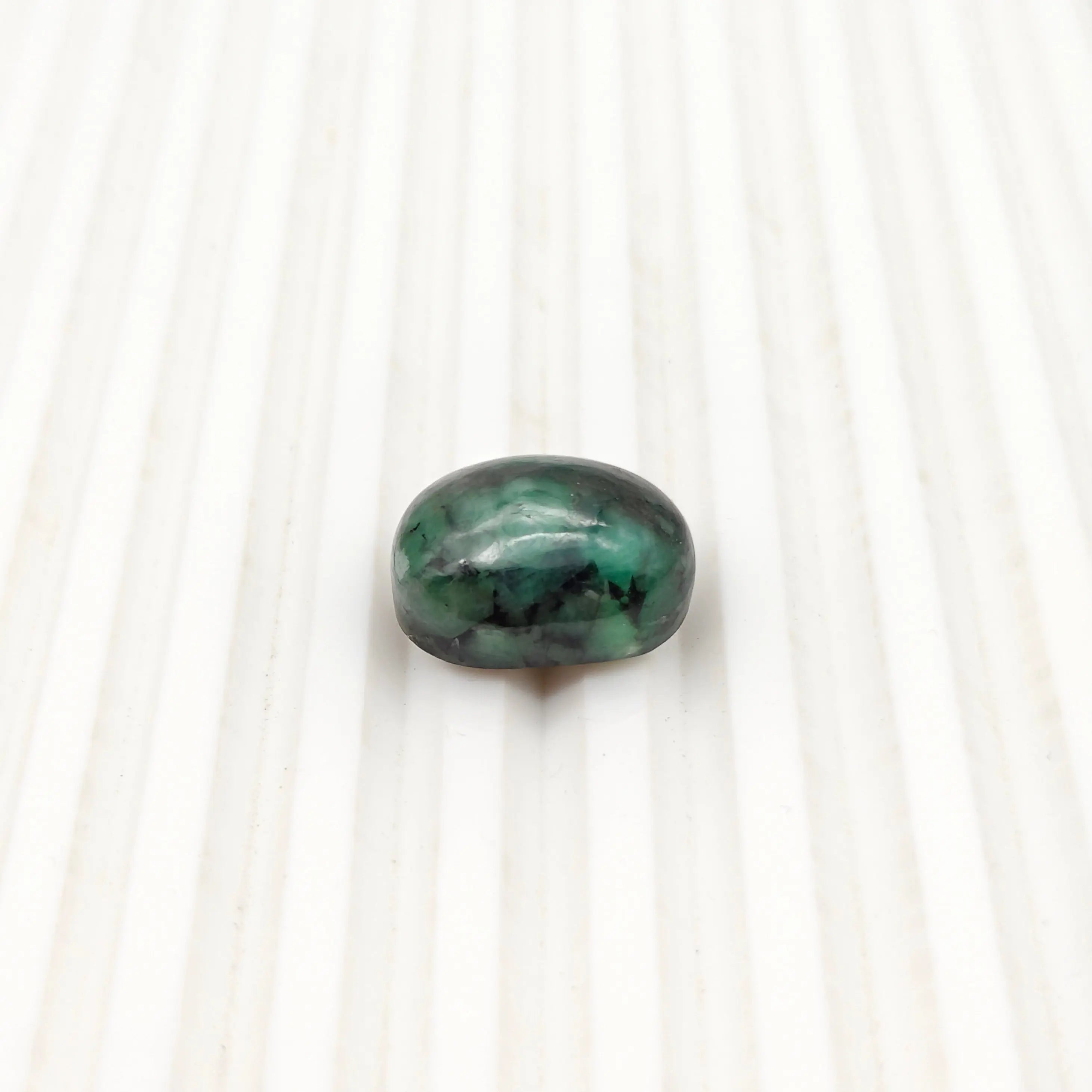 A+ Quality OVAL CABOCHON NATURAL EMERALD, GREEN COLORED, INDIAN GEMSTONE, WEIGHT 18.7 CTS