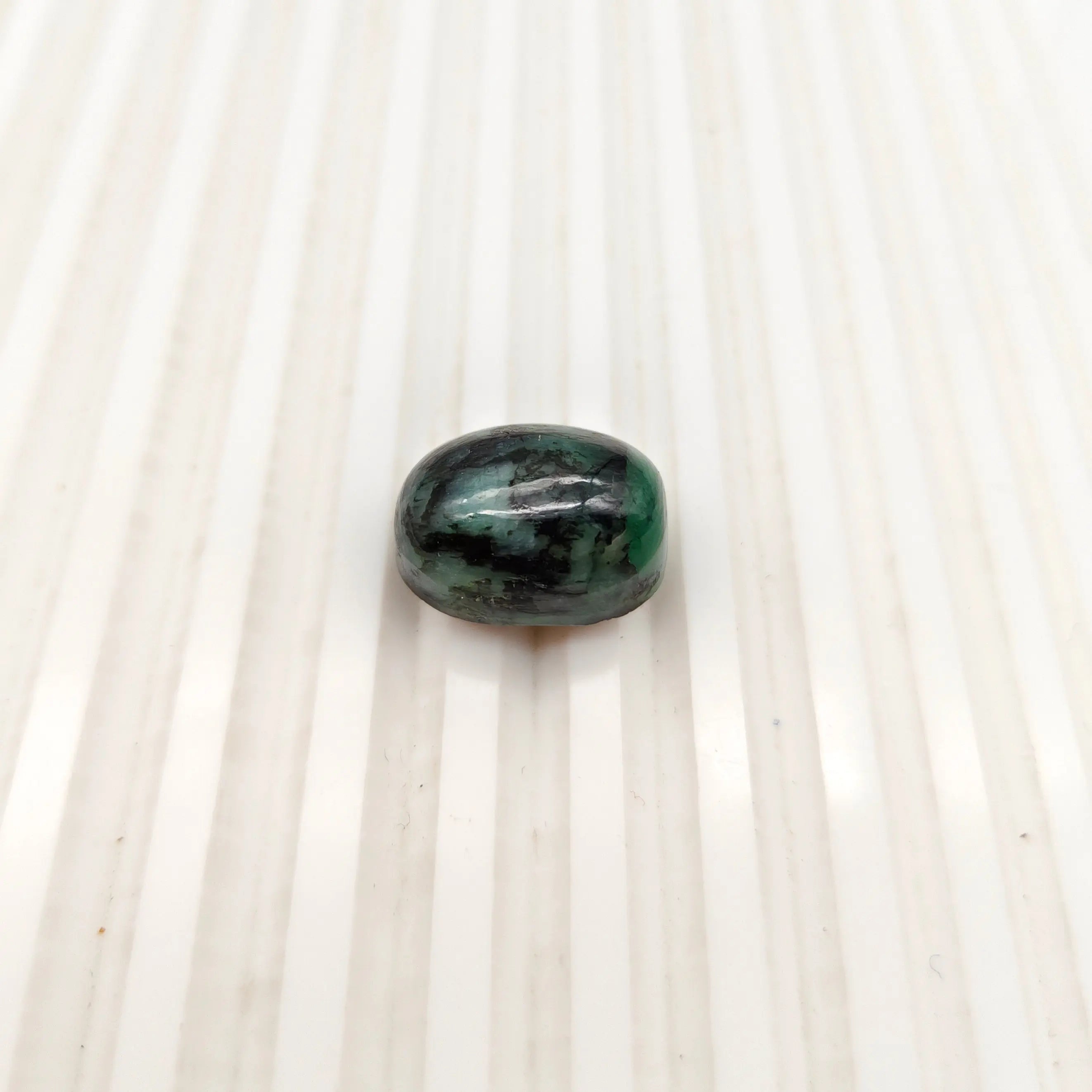 A+ Quality OVAL CABOCHON NATURAL EMERALD, GREEN COLORED, INDIAN GEMSTONE, WEIGHT 24.25 CTS