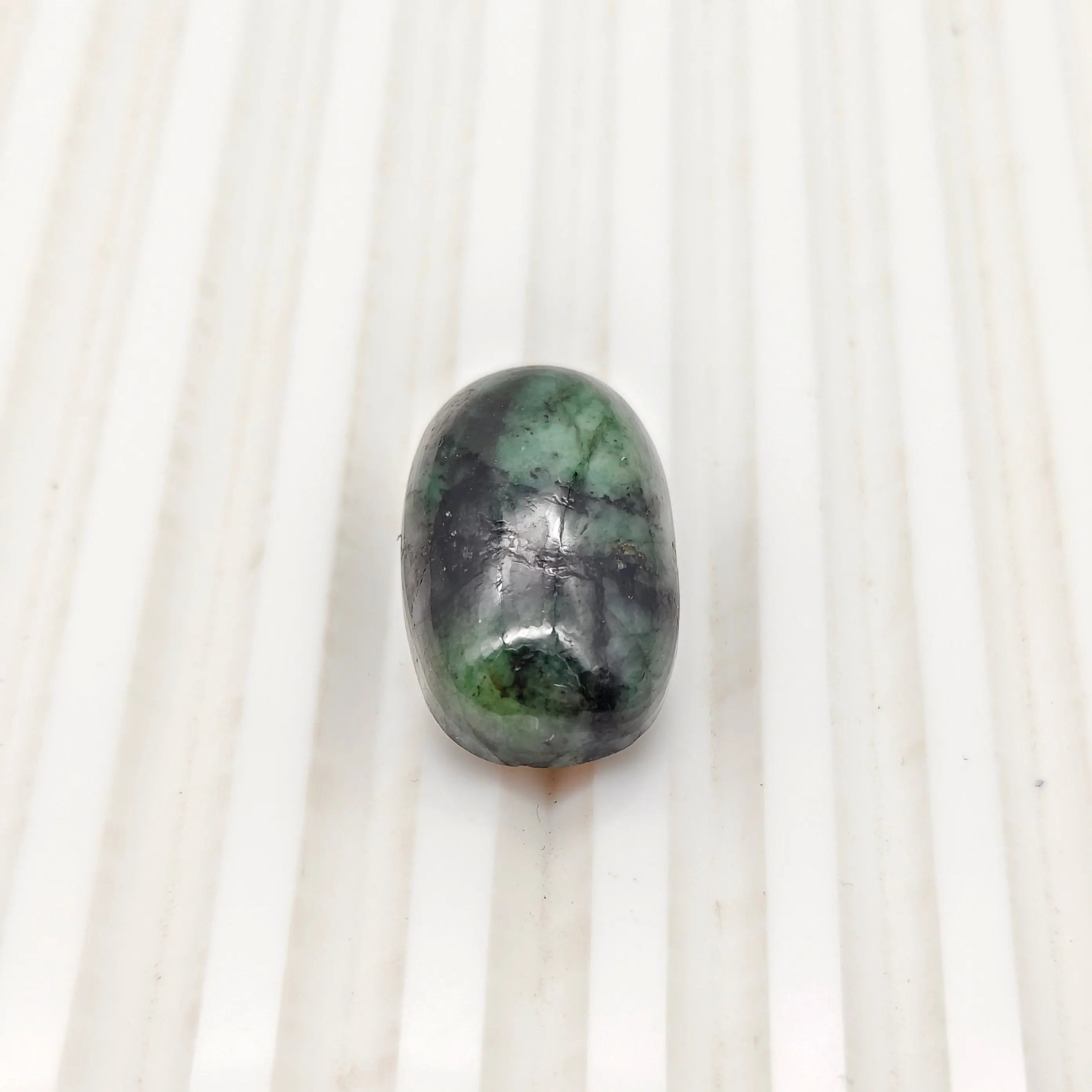 A+ Quality OVAL CABOCHON NATURAL EMERALD, GREEN COLORED, INDIAN GEMSTONE, WEIGHT 24.9 CTS