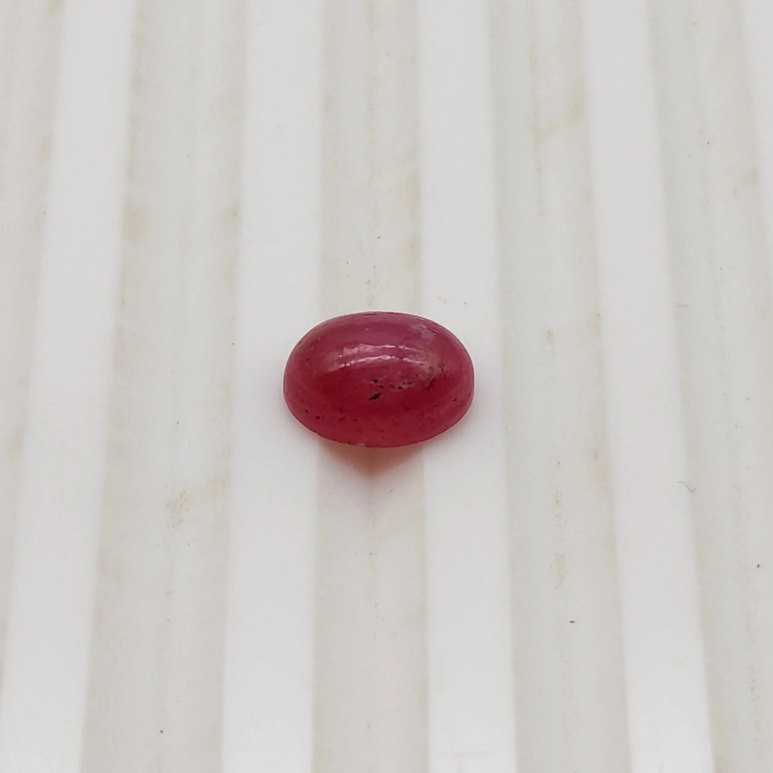 A+ Quality OVAL CABOCHON NATURAL RUBY, RED COLORED, INDIAN GEMSTONE, WEIGHT 2.5 CTS