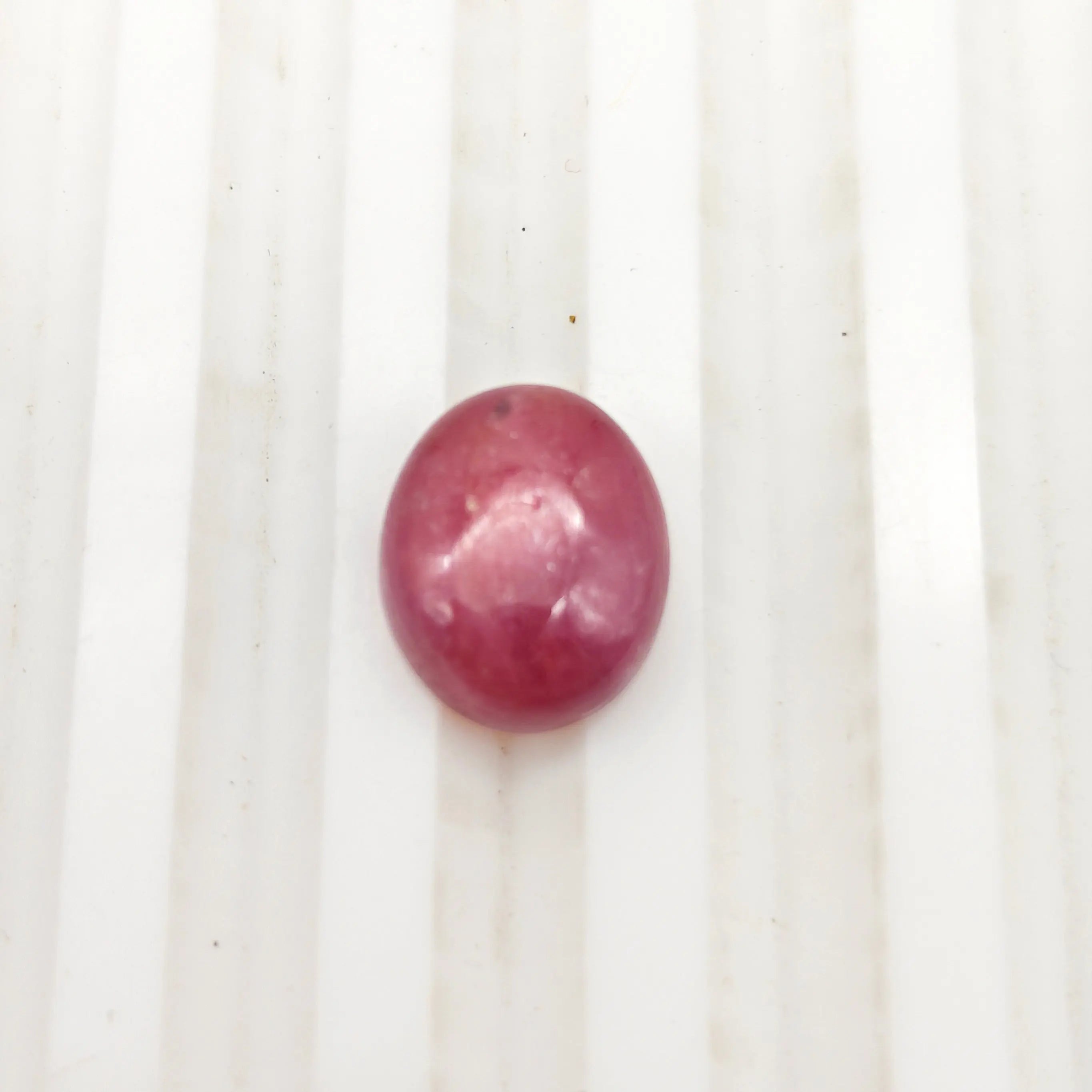 A+ Quality OVAL CABOCHON NATURAL RUBY, RED COLORED, INDIAN GEMSTONE, WEIGHT 4.75 CTS