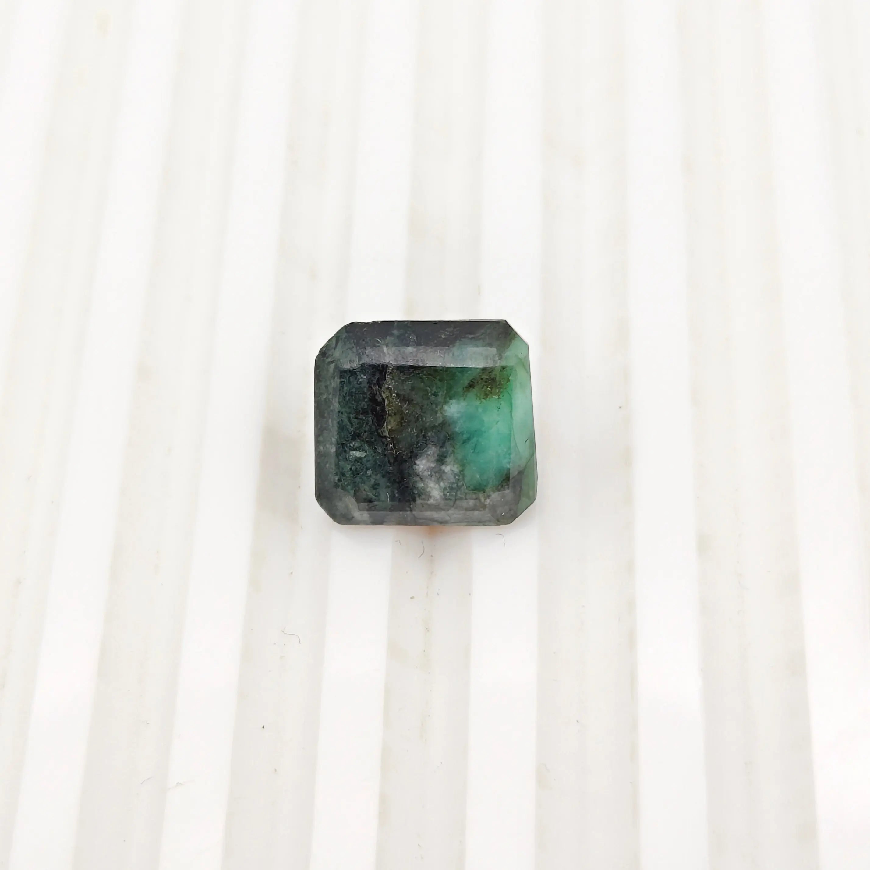 A+ Quality SQUARE MIXED NATURAL EMERALD, GREEN COLORED, INDIAN GEMSTONE, WEIGHT 8.05 CTS