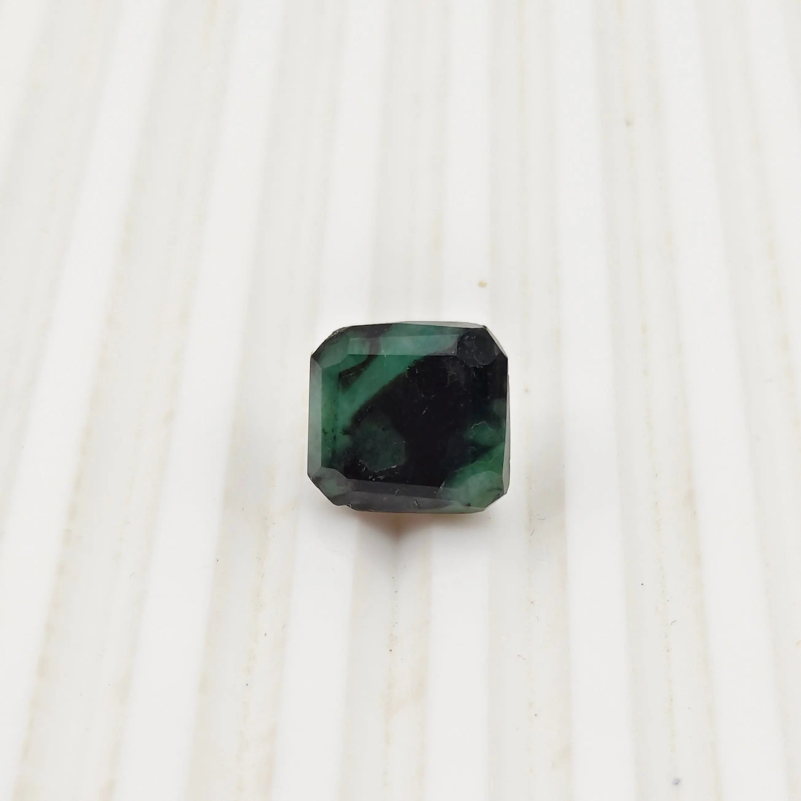 A++ Quality SQUARE MIXED NATURAL EMERALD, GREEN COLORED, INDIAN GEMSTONE, WEIGHT 9.05 CTS