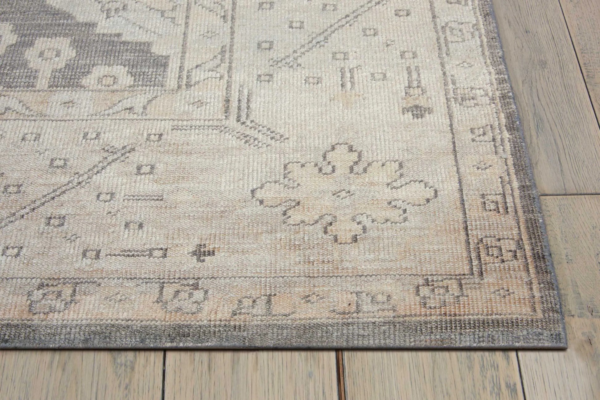 Aldora ALD08 Nourison Home