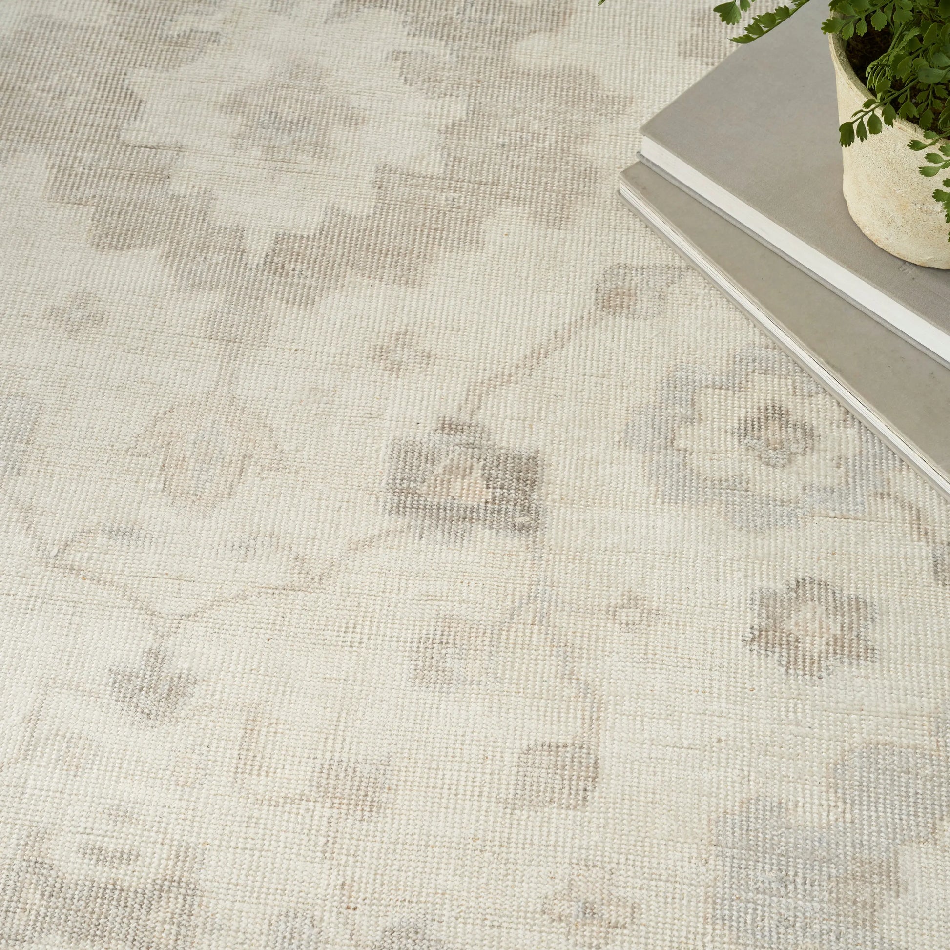 Aldora ALD14 Nourison Home