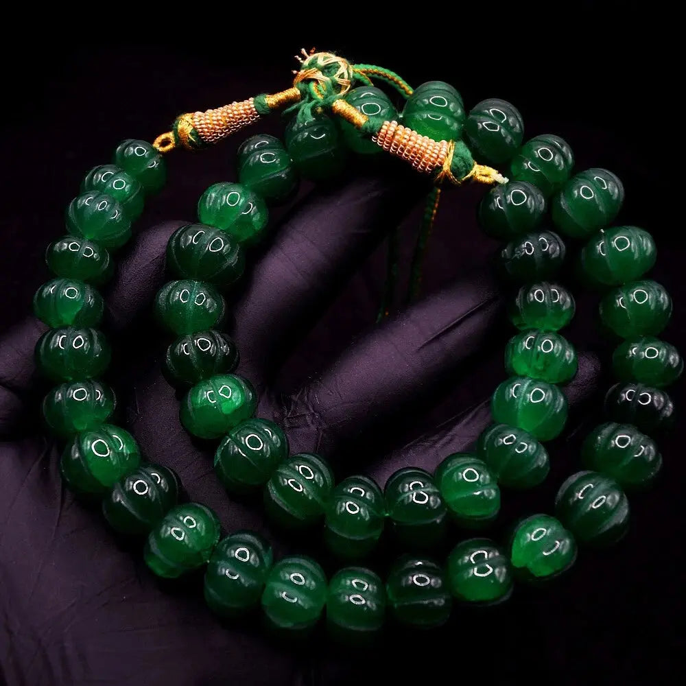 Carved 666.00 Cts Green Emerald Round Shape Beaded Necklace Jewelry ABC Jewelery