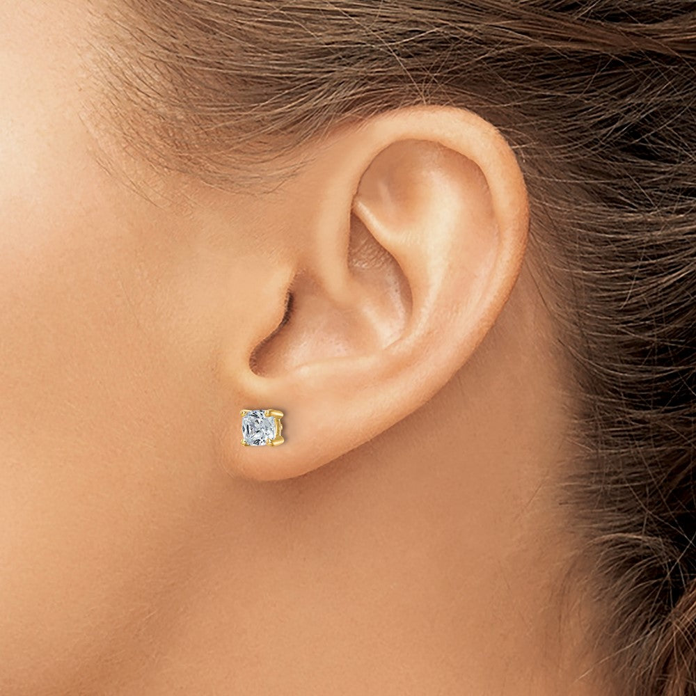 14ky 1 1/2ct Cert Lab Grown Dia VS/SI+ G+ Cushion Comp 4 Prong Stud Earring