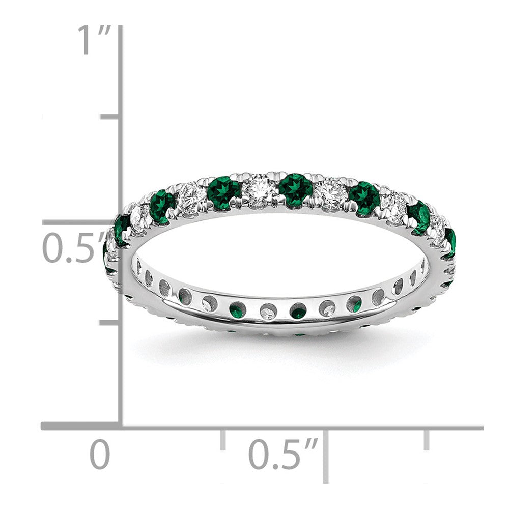 14kw 1/2ct Lab Grown Diamond VS/SI+ G+ & Cr Emerald Size 6.5 Eternity Band