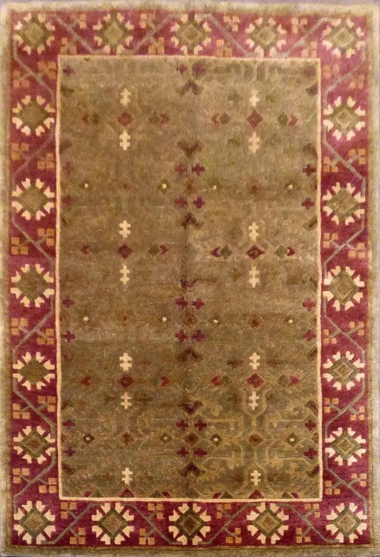 Indian Hand-Knotted Rug 8'2" X 5'6''