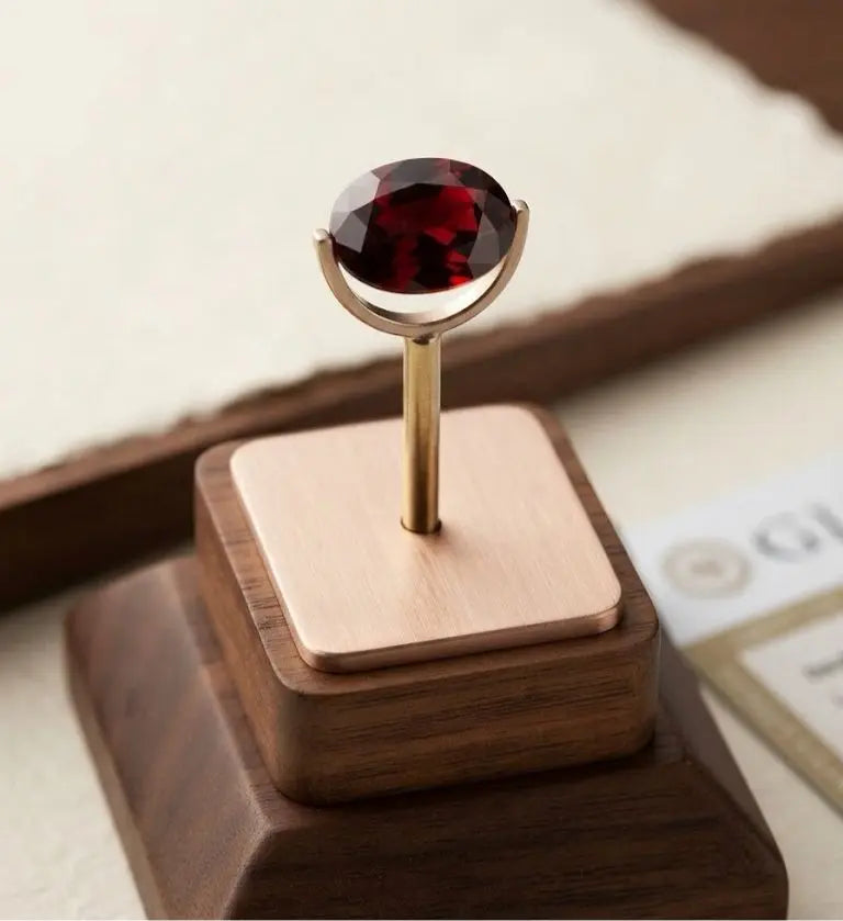Natural Quality 1 Garnet Gemstones From Brazil, Dimension 6x4 mm, Weight 0.76 Ct, Shape Oval, GEM-ABC-290