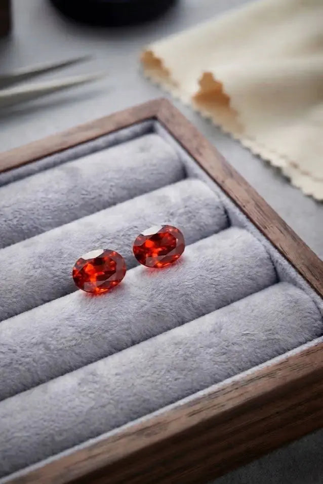 Natural Quality 2 Garnet Gemstones From Brazil, Dimension 6 x 4 mm, Weight 1.06 Ct, Shape Oval Cut, GEM-ABC-334