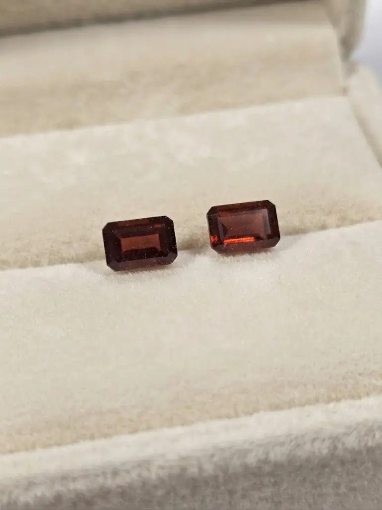 Natural Quality 2 Garnet Gemstones From Brazil, Dimension 6 x9 mm, Weight 1.32 Ct, Shape Emerald Cut, GEM-ABC-314