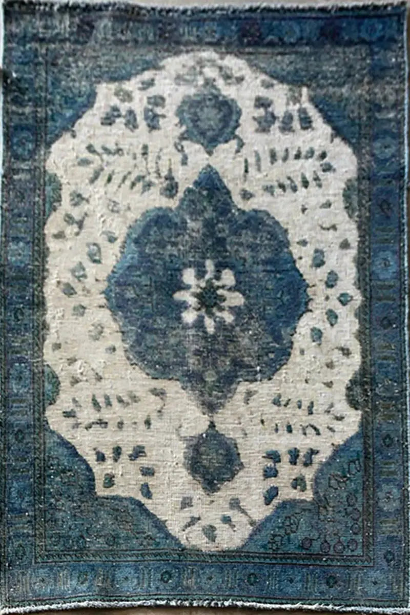 One Of The Kind Hand Knotted Persian Rug 4'6" x 3'2" R17799 ABC Rugs Kilims